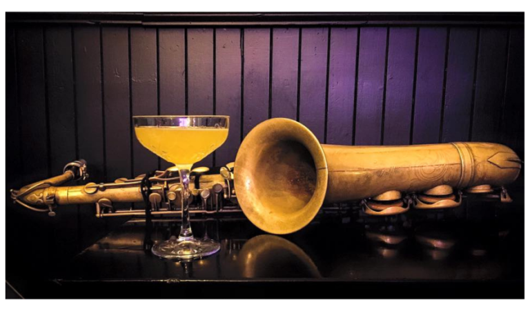 4 886 x 520 Italian Bureaucracy Networking meetups in Rome Italy for foreigners international welcome 768x451