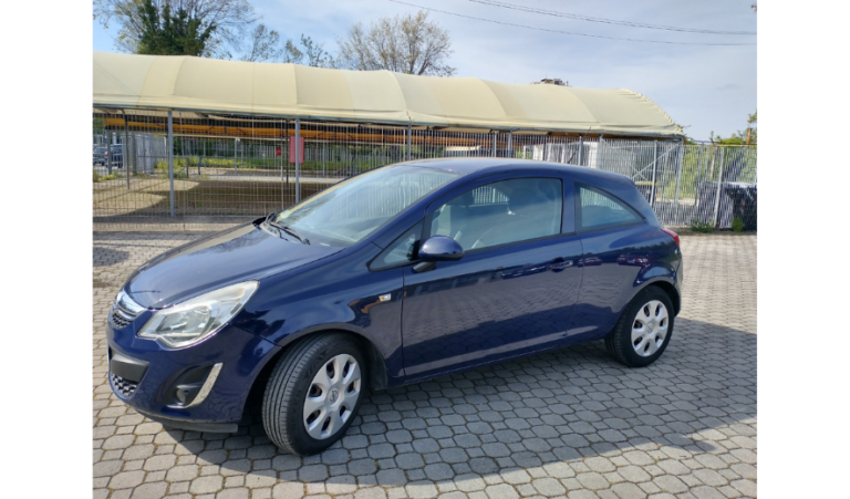 buy a used car in Italy rome dealer sell 2023 expats insurrance vatican best 768x451