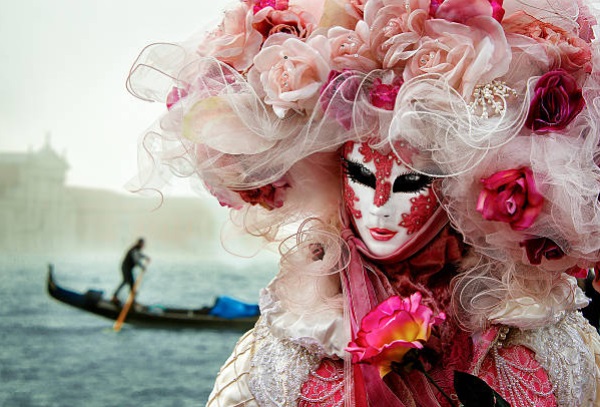 A Guide to Italy's Carnivals in 2024 214