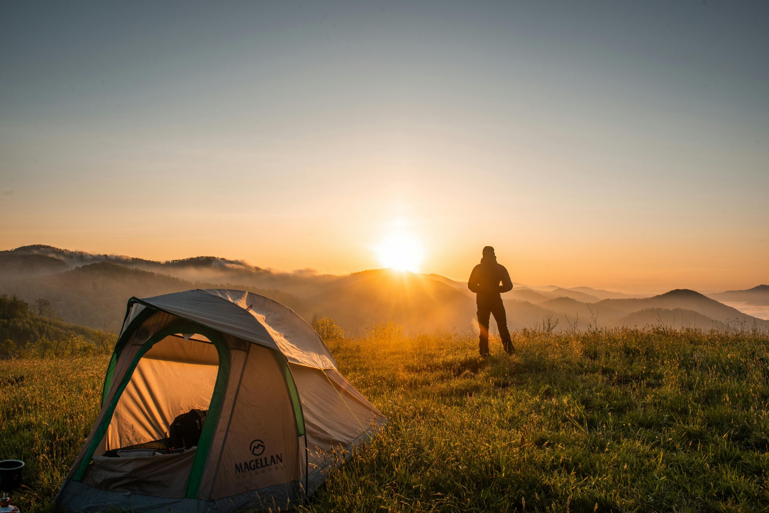 Exploring the Wild Side: Camping Regulations in Italy 99