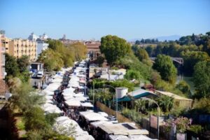 Italy’s Must-Visit Antiques Markets 1