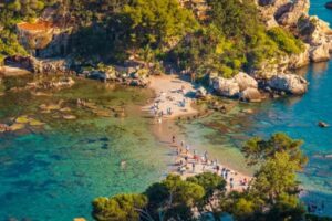 Exploring Italy’s Stunning Beaches by Train: A Guide for Expats 11
