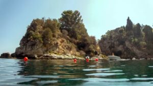 Exploring Italy’s Stunning Beaches by Train: A Guide for Expats 13