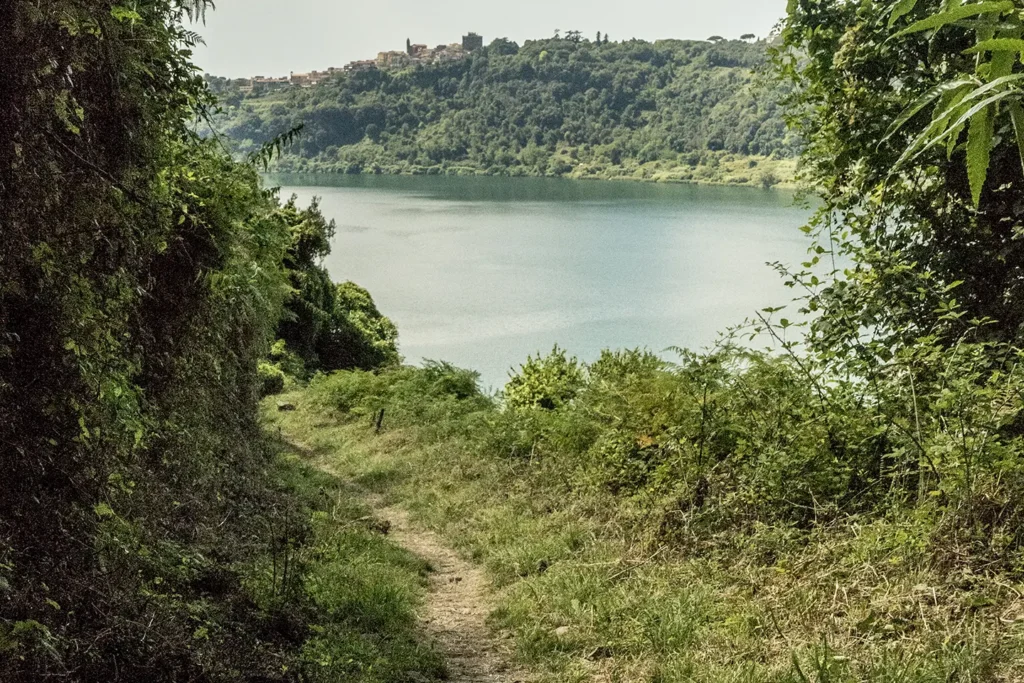 Hiking In The Castelli Romani: A Perfect Seasonal Escape 7