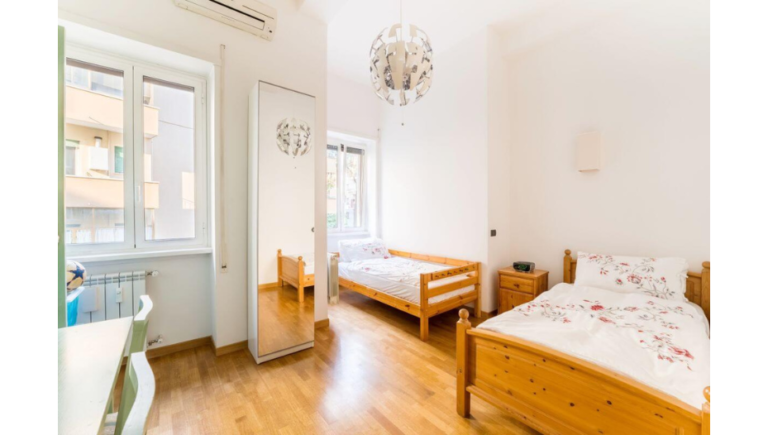 10 villa ada apartment for rent in rome expatslivinginrome.com  768x435