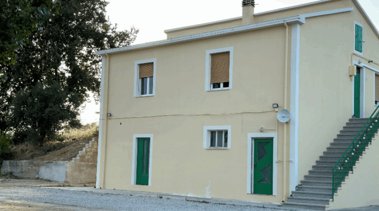 Valle del sole - Country home Rental in Atri, Abruzzo | Short & Medium Stays 26 13 Vineyard Rental in Valle del Sole Abruzzo expatslivinginrome.com 768x429