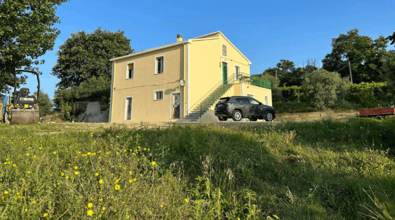 Valle del sole - Country home Rental in Atri, Abruzzo | Short & Medium Stays 15 2 Vineyard Rental in Valle del Sole Abruzzo expatslivinginrome.com 768x429