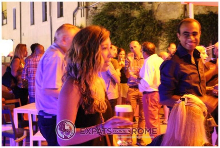EXPATS & DIPLOMATS THE GLOBAL BRIDGE - Network After Work Aperitivo 5 13726730 10153889349064315 7154922929667000428 n 768x515